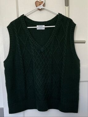 Old Navy Forest Green Sleeveless Knit Vest